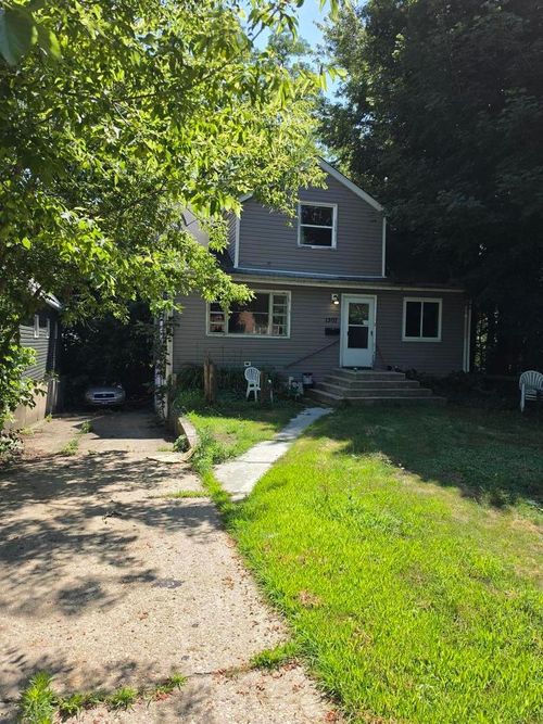 1307 Eastview Drive, Waukegan, IL, 60085 | Card Image
