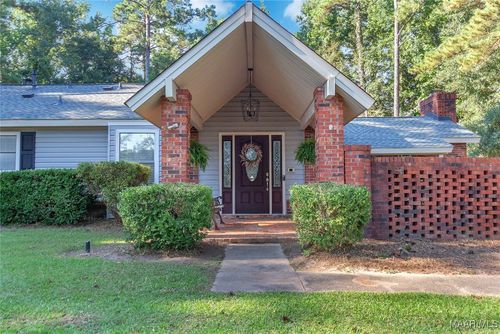 831 Willow Springs Rd, Wetumpka, AL, 36093-1627 | Card Image