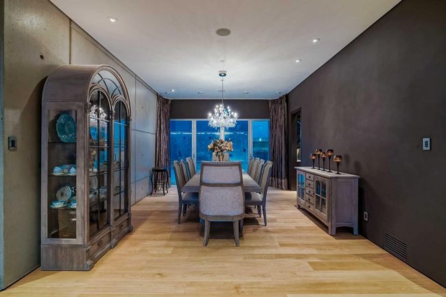 2906 Marquette St Sw, House other with 4 bedrooms, 6 bathrooms and 6 parking in Calgary AB | Image 6