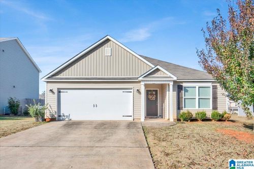 204 Leonards Ct, MONTEVALLO, AL, 35115-1132 | Card Image