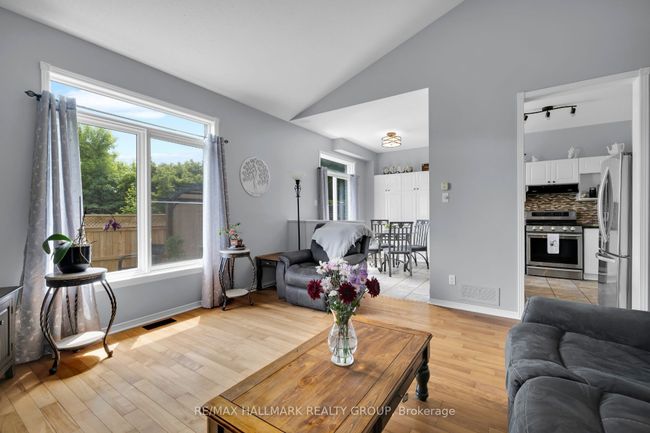 4136 Wolfe Point Way, House other with 4 bedrooms, 3 bathrooms and 4 parking in Gloucester ON | Image 12