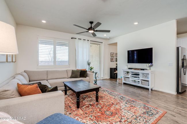 15-web-or-mls-Sunlit Peak Dr-15 | Image 8