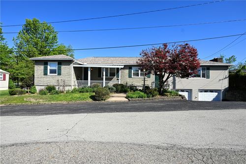 833 Monongahela St, Belle Vernon, PA, 15012-2805 | Card Image