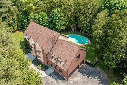 1 Foxlair Crt, Stouffville, ON, L4A2L4 | Card Image