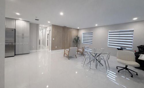 2221 Nw 170th St, Miami Gardens, FL, 33056-4614 | Card Image