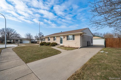 28567 Citation Dr, Roseville, MI, 48066-5603 | Card Image