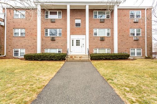 c10-238 Rock St, Norwood, MA, 02062-4933 | Card Image
