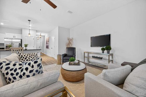 6a-8340 Highland Ridge Dr, Pensacola, FL, 32534-1769 | Card Image