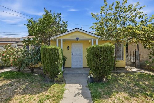 4630 E 52nd Pl, Maywood, CA, 90270-2417 | Card Image