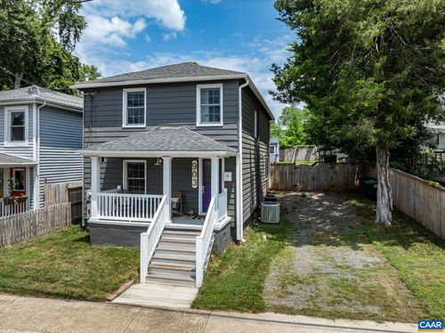 903 Charlton Ave, CHARLOTTESVILLE, VA, 22903-5206 | Card Image