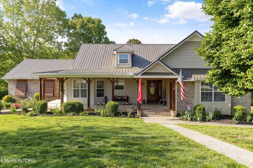 3083 Waters Edge Dr, Morristown, TN, 37814-7743 | Card Image