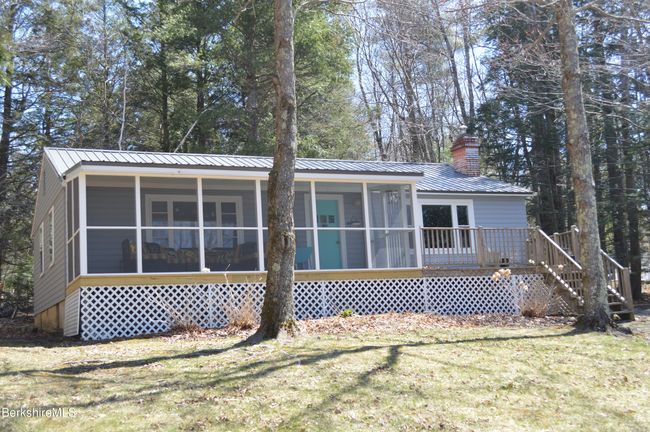 40 N Lake Way, House other with 2 bedrooms, 1 bathrooms and 3 parking in Becket MA | Image 21