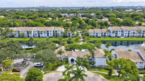 124-2600 S University Dr, Davie, FL, 33328-1462 | Card Image