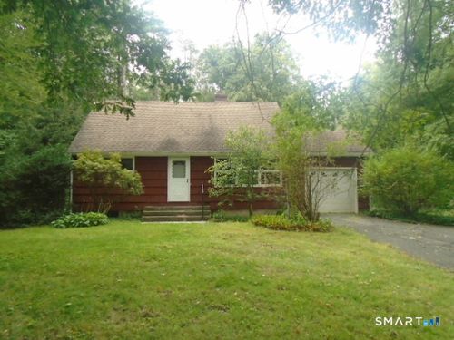 7 Knollwood Cir, Simsbury, CT, 06070-1313 | Card Image