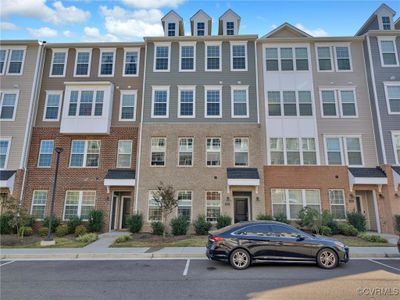 B - 5925 Laurel Bed Lane, Condo with 3 bedrooms, 2 bathrooms and null parking in Richmond VA | Image 1