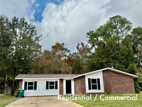 1400 Riverside Dr, Gautier, MS, 39553-2849 | Card Image