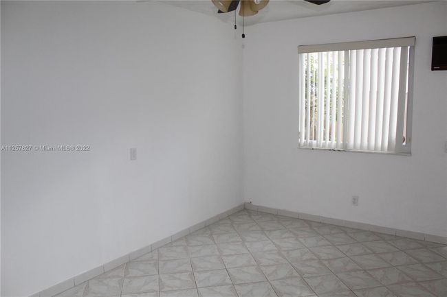 0 - 700 N Douglas Rd, House other with 4 bedrooms, 2 bathrooms and null parking in Pembroke Pines FL | Image 18