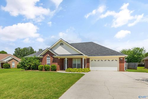 169 Delta Pine Dr, Huntsville, AL, 35811-7806 | Card Image