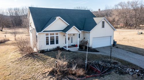 22590 1075 North Ave, Princeton, IL, 61356-8538 | Card Image