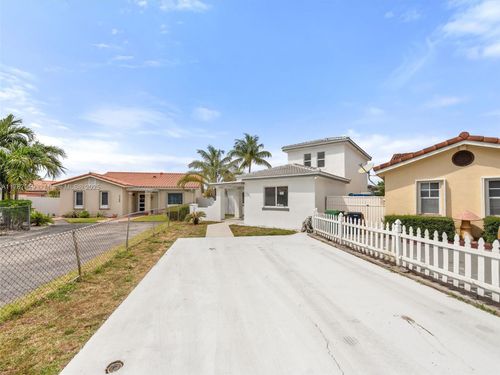 13841 Sw 17th Ter, Miami, FL, 33175-7542 | Card Image