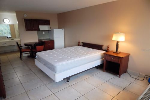 2053-7900 S Orange Blossom Trl, ORLANDO, FL, 32809-6910 | Card Image