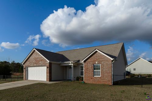 307 Nile Ln, Byron, GA, 31008-3652 | Card Image