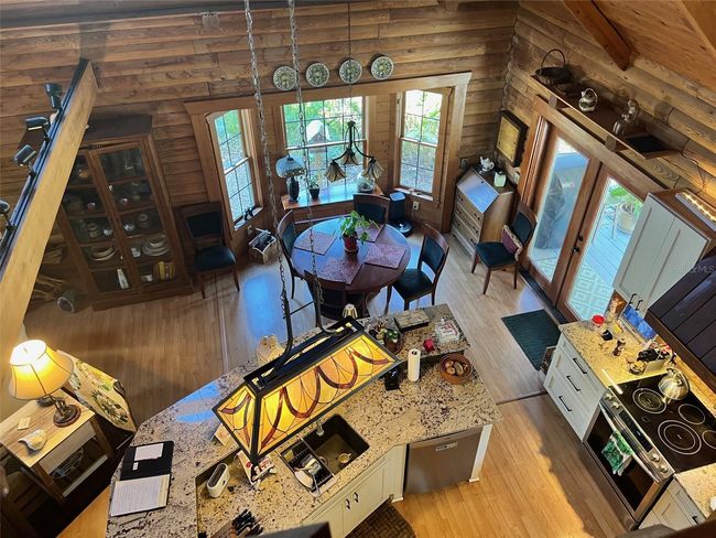 View of Kitchen & DA | Image 15