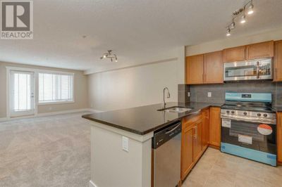 500 Rocky Vista Gdns Nw, Condo with 2 bedrooms, 2 bathrooms and 1 parking in Calgary AB | Image 2