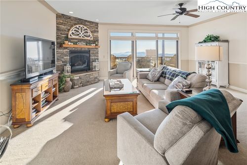 34d-166 Trails End, Sugar Mountain, NC, 28604-6030 | Card Image