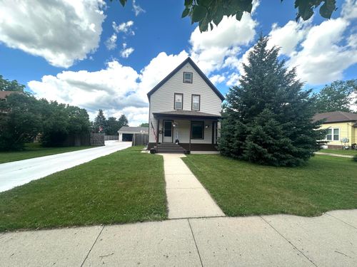 131 8th St, Brookings, SD, 57006-1207 | Card Image