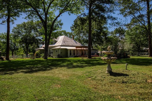 235 Hickory St, House other with 3 bedrooms, 3 bathrooms and null parking in New Ulm TX | Image 42