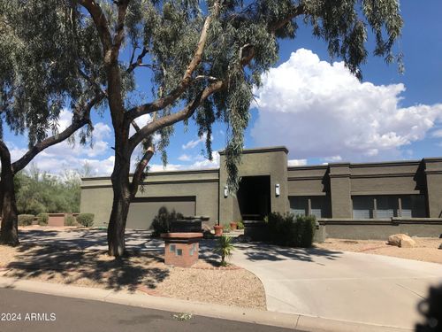 6141 N 34th Pl, Paradise Valley, AZ, 85253-3752 | Card Image