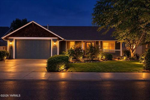 1605 N Bluegrass Ln, Ellensburg, WA, 98926-2475 | Card Image