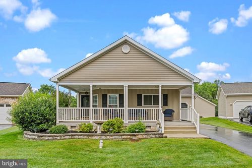 620 Eucalyptus Way, BLUE BELL, PA, 19422-4286 | Card Image