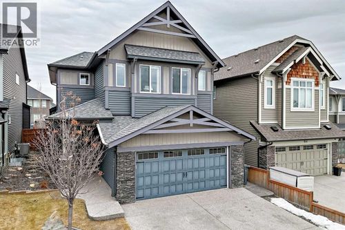 28 Mount Rae Pl, Okotoks, AB, T1S0P1 | Card Image