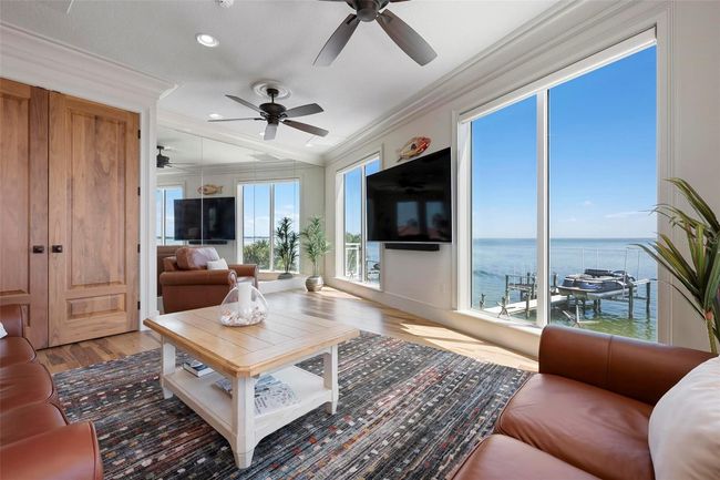 606 Crestwood Ln, House other with 4 bedrooms, 5 bathrooms and null parking in HOLMES BEACH FL | Image 58