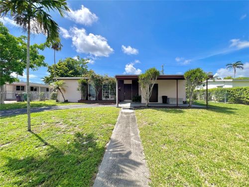 9950 Bahama Dr, Cutler Bay, FL, 33189-1551 | Card Image