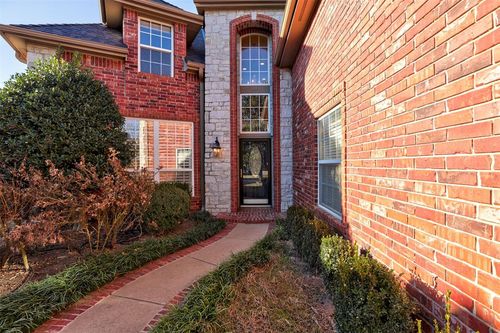 236 Olde Brook Ct, Norman, OK, 73072-4548 | Card Image