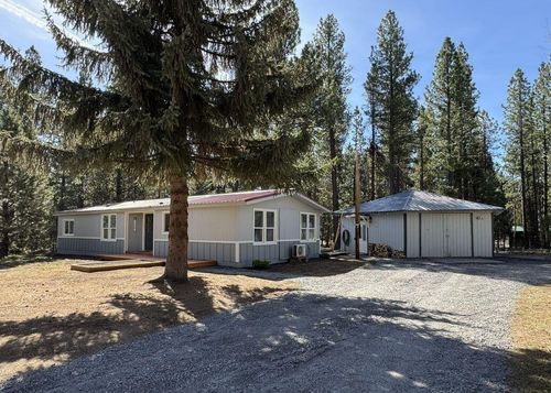 14561 Nuthatch Way, La Pine, OR, 97739-9844 | Card Image