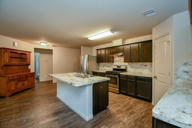 2026 Naplechase Crest Dr, House other with 4 bedrooms, 2 bathrooms and 2 parking in Spring TX | Image 19