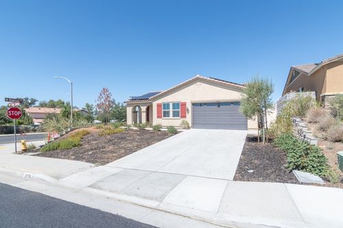 27750 Via Santa Catarina, Menifee, CA, 92585-9310 | Card Image