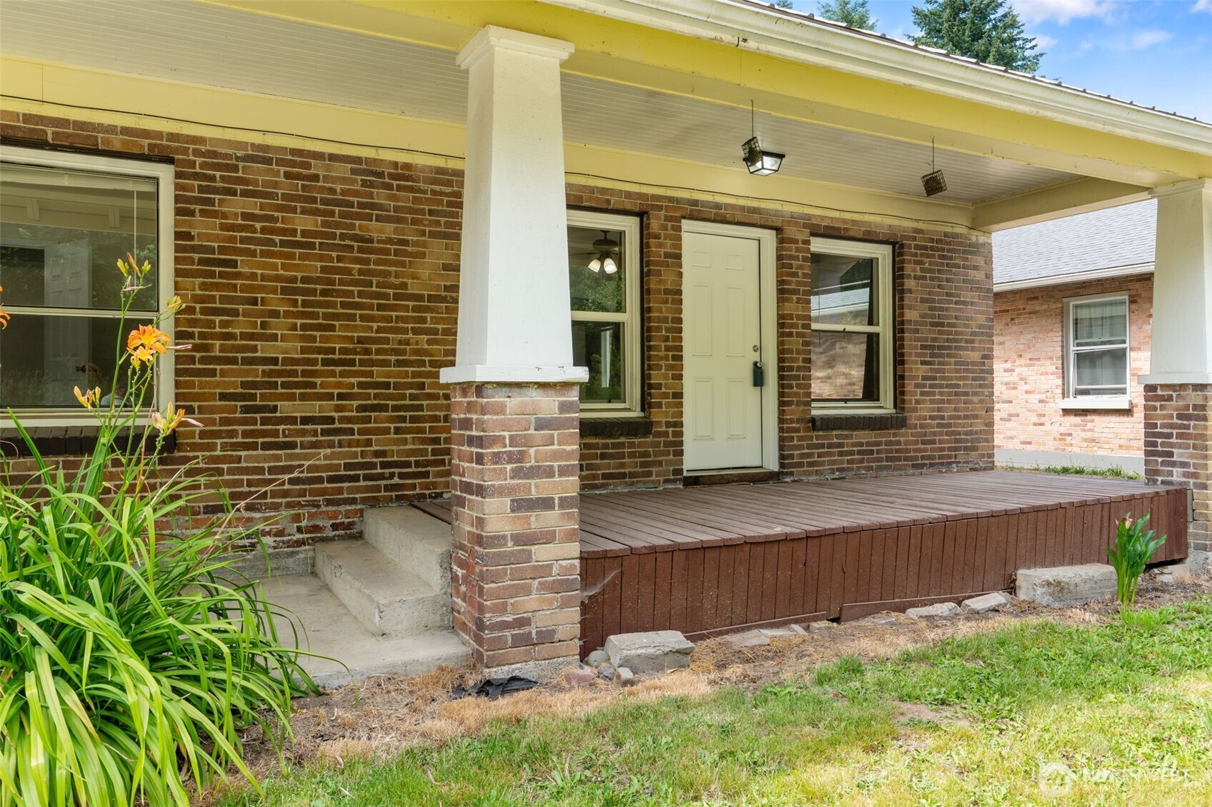 Residential in Morton 3