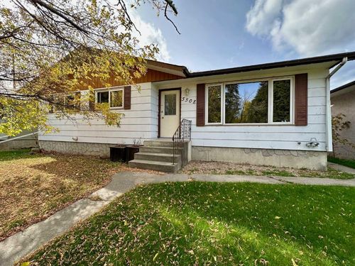 {{alt}} | Card Image