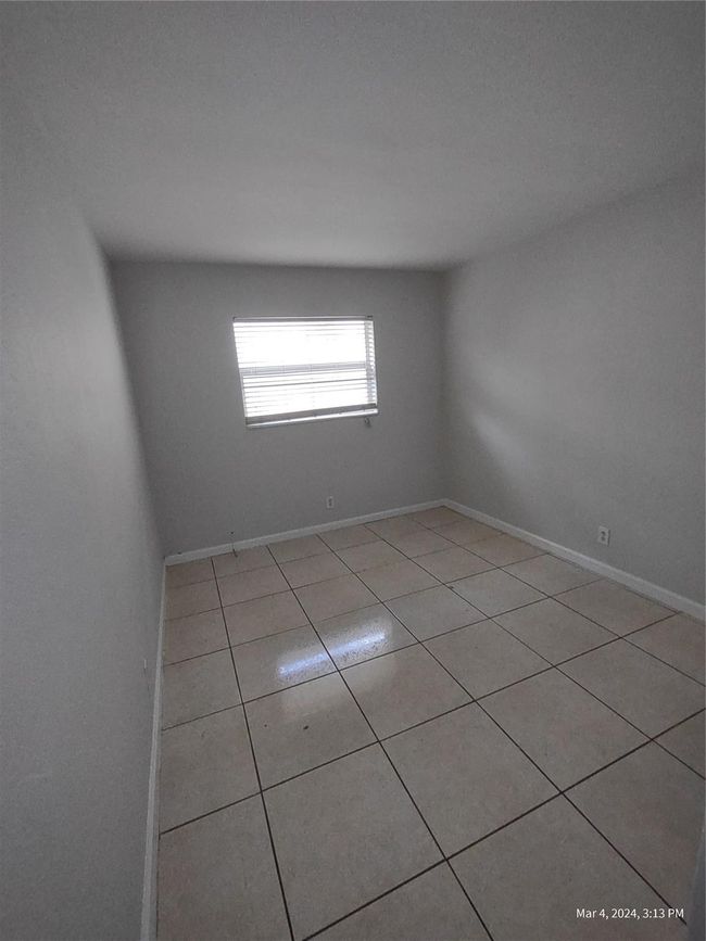 14 - 2741 Ne 8th Ave, Condo with 2 bedrooms, 1 bathrooms and null parking in Wilton Manors FL | Image 21