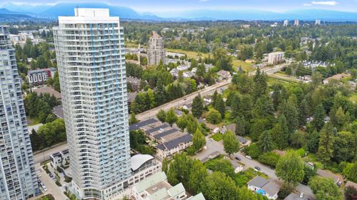901-13768 100 Ave, Surrey, BC, V3T0V2 | Card Image
