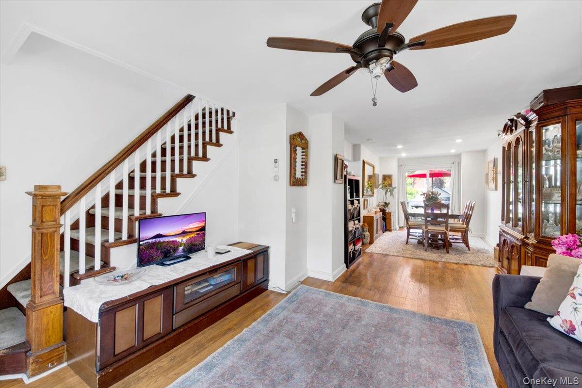 Residential in Rye Town 4