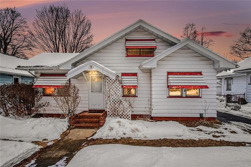 78 Hartsdale Rd, Irondequoit, NY, 14622-1803 | Card Image