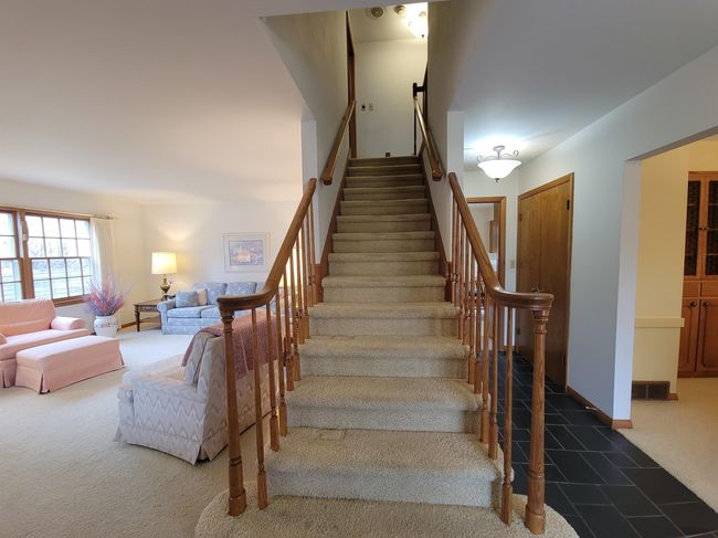 302 Riverview Ct, House other with 3 bedrooms, 3 bathrooms and null parking in Portage WI | Image 19