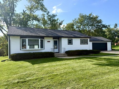 N3433 Walnut Road, Geneva, WI, 53147 | Card Image