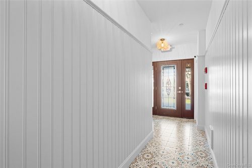 5-584 Main St, Islip, NY, 11751-3517 | Card Image